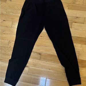 ALO Yoga Men's Charcoal Joggers